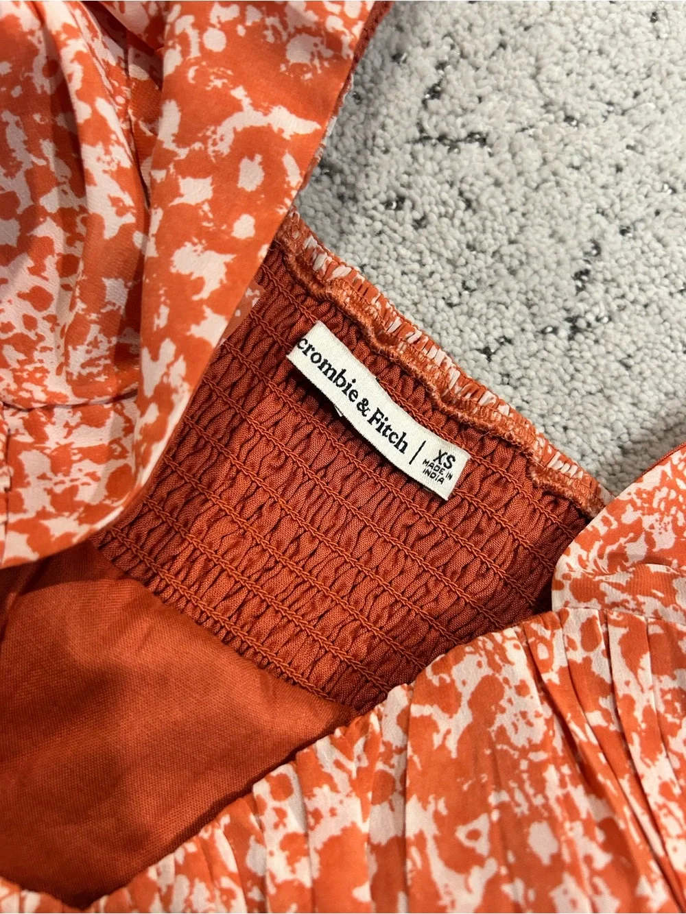 Abercrombie & Fitch Orange and White Puff-Sleeve Square Neck Blouse